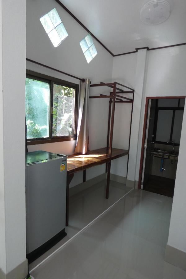Chom Suan Homestay Ko Kut Exterior photo