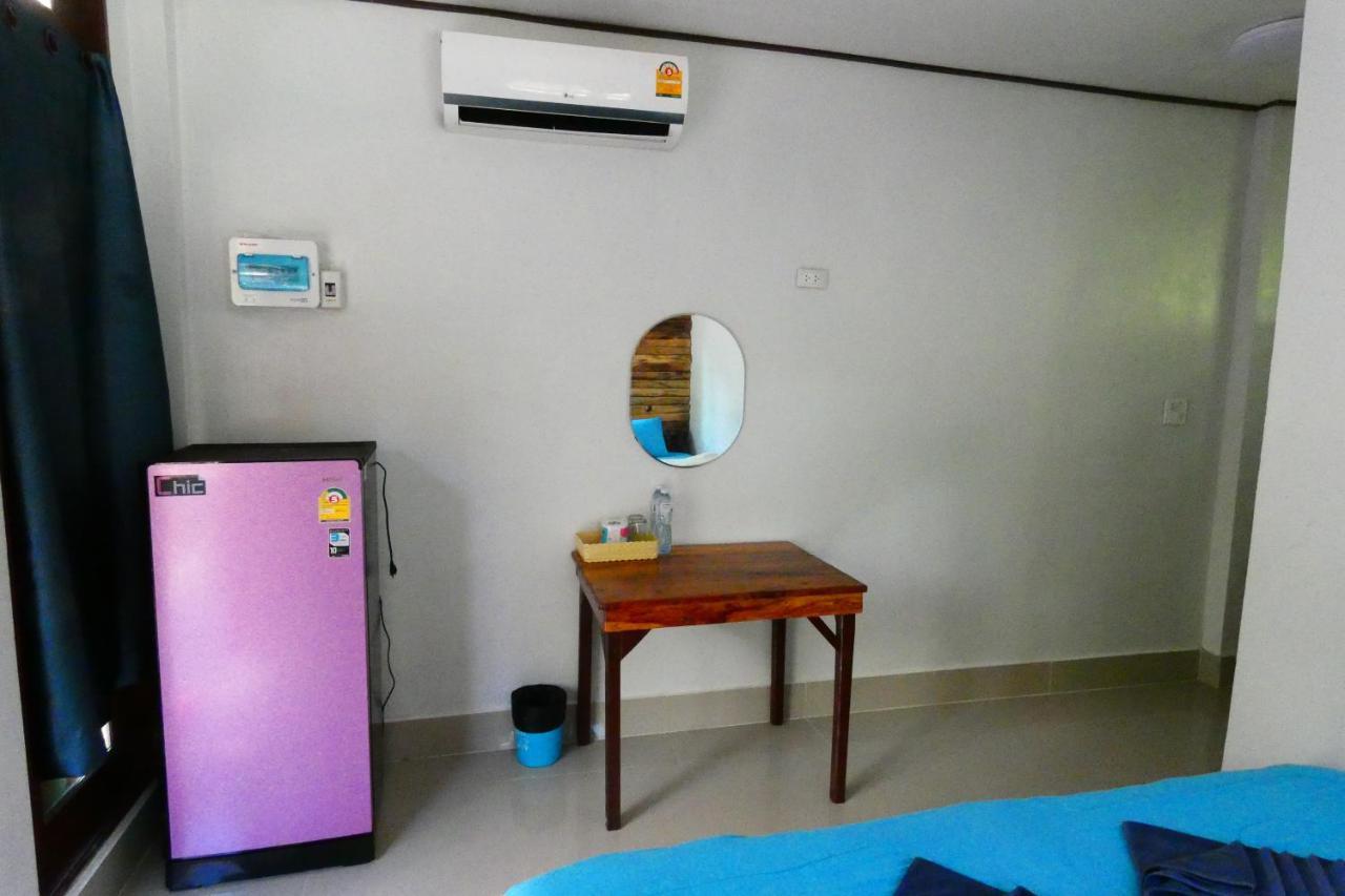 Chom Suan Homestay Ko Kut Exterior photo