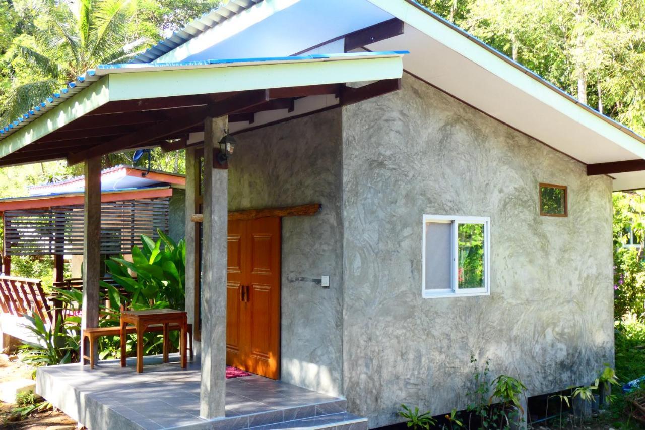 Chom Suan Homestay Ko Kut Exterior photo